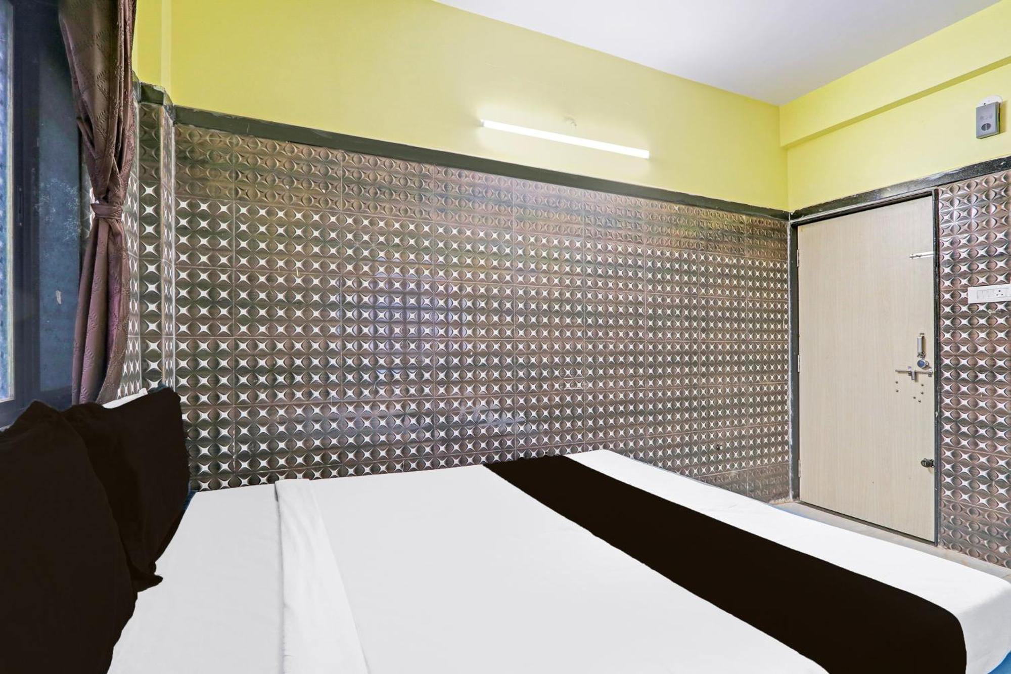 Hotel O Pankaj Hotel & Lodge Gangapur  Exterior photo